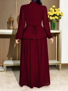 Modelyn 大尺碼女款秋季正式優雅浪漫立領燈籠袖仿珍珠裝飾收腰荷葉邊百褶下擺晚禮服洋裝 酒紅色 - 酒紅色 - 查看 4