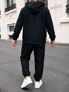 SHEIN 2件組兒童青少年男孩休閒運動拼接配色連帽外套與黑色長褲套裝，適合秋冬、家庭聚會、返校、運動、玩耍、生日派對、拍照、度假、假期 - 黑色 - 查看 2