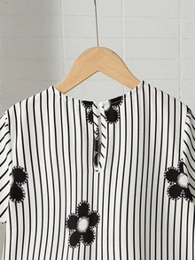 SHEIN Tween Girls Floral Striped Round Neck Loose A-Line Casual Short Sleeve Dress, Back To School, Graduation Ceremony - Black and White - View 7
