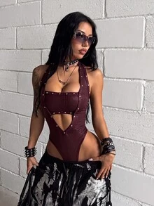 SHEIN HypeZone 女款性感街頭風 V 領鉚釘裝飾修身掛脖綁帶連身衣 - 酒紅色 - 查看 6