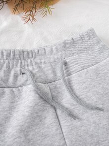 SHEIN Girls 2 Pieces Sports Fall Winter Set, Light Gray Half-Zip Stand Collar Top & Loose Athletic Pants, Soft Comfortable Outfit For Daily Wear & Outdoor - Grey - View 9