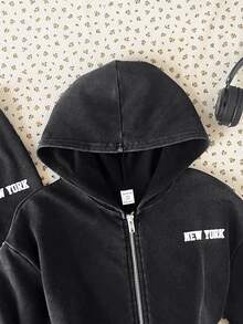 SHEIN Tween女孩秋冬長袖長褲雪花黑色連帽外套套裝 字母印花 2件組 休閒日常街頭風 - 黑色 - 查看 5