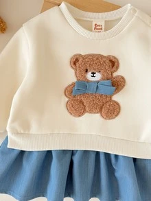 Cozy Pixies 新生兒刺繡熊貼布裝飾荷葉邊下擺連身衣套裝洋裝 - 藍色 - 查看 7