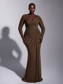 Elitara Plus Size Elegant Romantic Brown Lace Fabric Sweetheart Neckline Sheer Long Sleeve Fitted Computer Beaded Pleated Oversized Skirt Suitable For All Formal Occasions Heavy Work Evening Gown - Brown - View 6