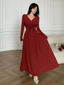 Feyla New V-Neck Lace Patchwork Long Sleeve High-Quality Waist Cinching Maxi Dress - Burgundy - View 5