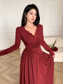 Feyla New V-Neck Lace Patchwork Long Sleeve High-Quality Waist Cinching Maxi Dress - Burgundy - View 1