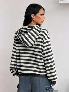 Coolane 女款秋冬街頭風休閒 Grunge Y2K 復古學院風日常穿著圖案條紋灰黑寬鬆長袖連帽衛衣 - 黑色 - 查看 6