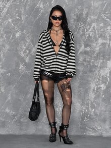 Coolane 女款秋冬街頭風休閒 Grunge Y2K 復古學院風日常穿著圖案條紋灰黑寬鬆長袖連帽衛衣 - 黑色 - 查看 4