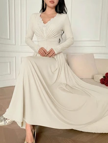 Feyla New V-Neck Lace Patchwork Long Sleeve High-Quality Waist Cinching Maxi Dress - White - View 4