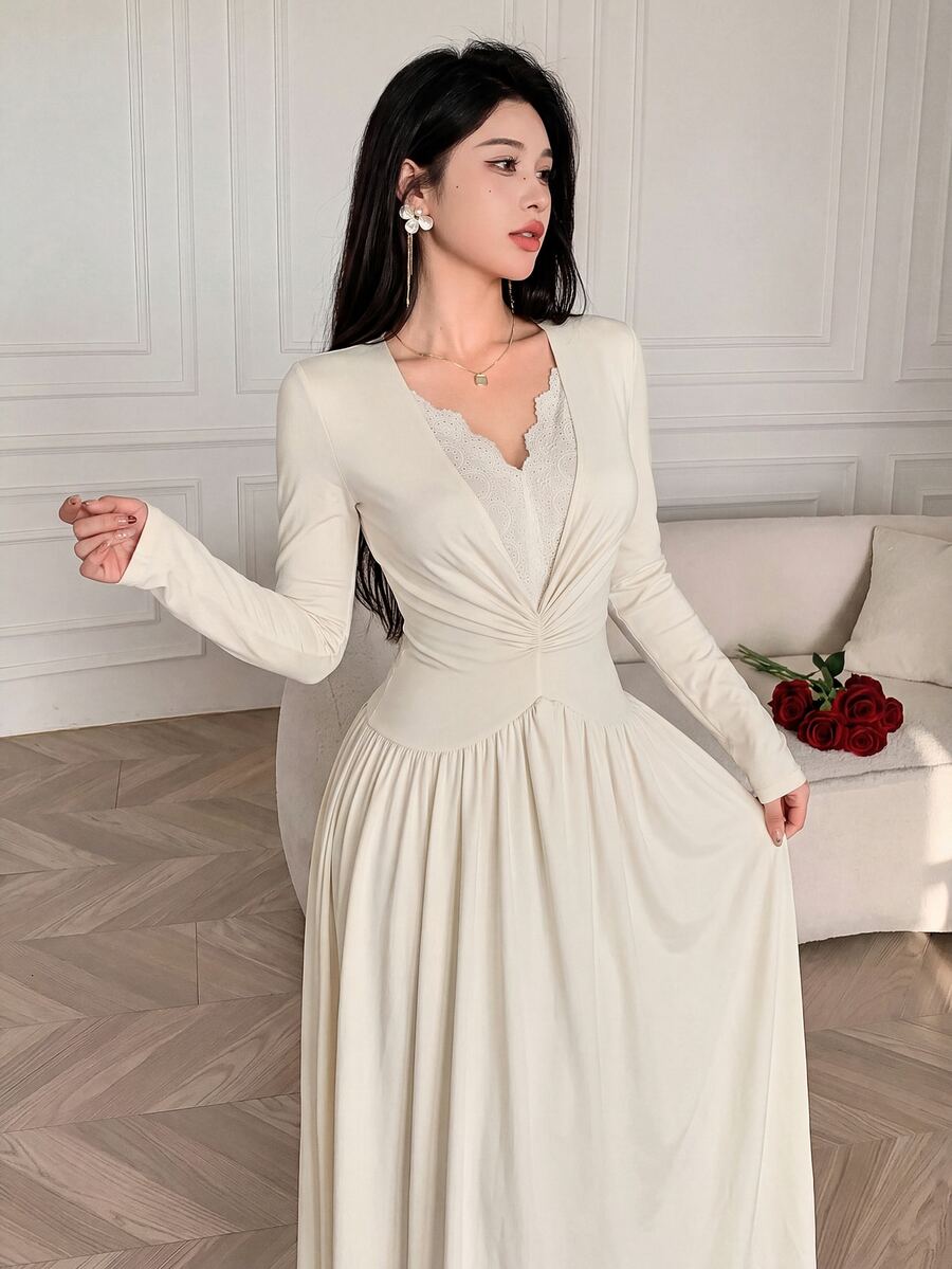 Feyla New V-Neck Lace Patchwork Long Sleeve High-Quality Waist Cinching Maxi Dress