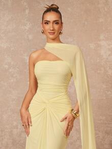 Lumalex Women's Pale Yellow Elegant Summer Dinner Birthday Mother Of The Bride Dress,Halterneck Ruched Bust Bodycon Formal Gown For Wedding Guest - Pale Yellow - View 7