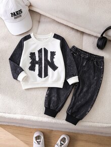 SHEIN 2件組男嬰休閒3D字母印花圓領抓絨衛衣與配套抓絨運動長褲套裝，適合秋冬穿著 - 彩色 - 查看 3