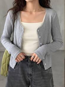 K-Vae Grey Lace Trim Button-Front Knit Cardigan, Textured Fabric, Long Sleeve, Slim Fit, Flattering, Sweet Girl Korean Ins Style, Minimalist Versatile Open-Front Sweater - Grey - View 2