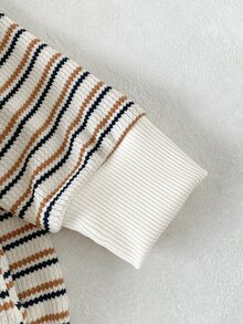 SHEIN 2Pcs Baby Toddler Boy Sweatshirt Pants Cute Cream Brown Striped Bear Patch Ribbed Knit Long Sleeve Round Neck Regular Holiday Fall Cozy Jogging Tops - Apricot - View 10