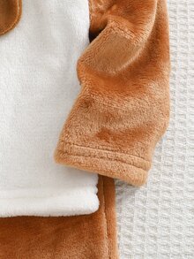 SHEIN 男嬰棕色針織法蘭絨 3D 小狗動物圖案 羅根袖上衣與長褲家居服套裝，適合秋冬，舒適可愛俏皮 - 棕色 - 查看 5