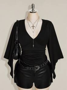 SHEIN ICON Women's Plus Size Retro Country Goth Sexy Y2K Casual Elegant Date Night Clubbing Concert Rave Cocktail Deep V-Neck Ruffled Black T-Shirt Fall - Black - View 2