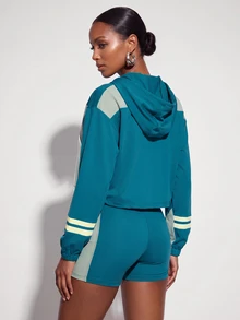 Zivah Women's Colorblock Zip-Up Cropped Hoodie Jacket And Shorts Sports Set - Multicolor - View 3
