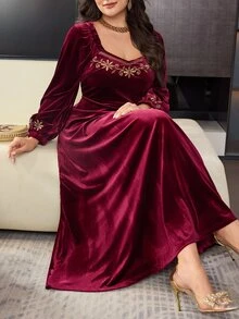 Modelyn 大尺碼女款花卉印花百褶休閒派對洋裝 - 酒紅色 - 查看 6