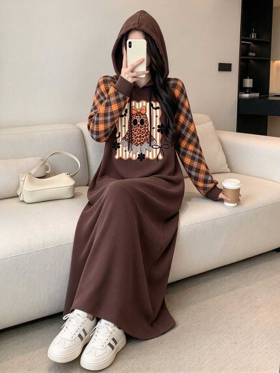 Seusyu 女款萬聖節主題豹紋蝴蝶結幽靈格紋印花棕色長洋裝，秋冬時尚連帽落肩長袖衛衣洋裝，適合休閒日常穿著與派對造型 - 彩色 - 查看 1
