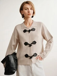Briarwyn Fall/ Women's Fashion French Minimalist CasualChinese Knot Button Ribbed Patchwork Sweater Black And Beige Sweater Brunch - Apricot - View 2