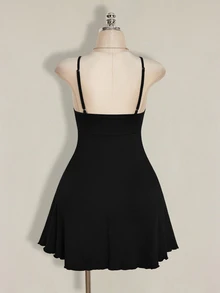 SHEIN ICON 大码女式纯色简约休闲褶皱吊带连衣裙 - 黑色 - 查看 4