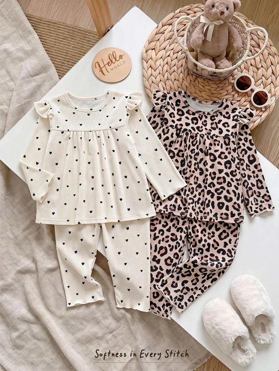 SHEIN Heart/Beige Print Knit Ruffle Girls 4-Piece Set, Baby Girl Mini Outfit, Flutter Sleeve Long Sleeve Top + Straight Leg Pants, Fall Cute Cowgirl