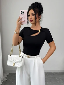 SHEIN Raffinéa Women's Asymmetric Neckline Black Short Sleeve Top,Elegant Seductive Night Out Date Metal Decor Hollow-Out Knitted Keyhole Neck T-Shirt,Spring/Summer - Black - View 8