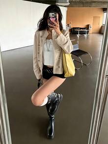 K-Vae 女款雙排扣碎花短版韓風溫柔休閒拉鍊運動外套 - 棕色 - 查看 5