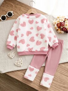 SHEIN Genkimix Kids 2pcs/Set Girls Cute Casual Preppy Style Fuzzy Sweatshirt With Heart Pattern Long Sleeve Top And Patchwork Slim Fit Long Pants Set - Pink - View 2