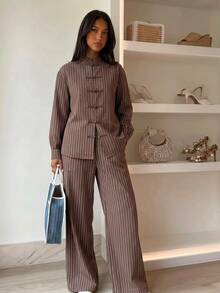 Siren Gaze Fashionable Women's Brown Striped 2 Pieces Set: Stand Collar Button-Up Top With Wide-Leg Pants, Suitable For Commuting And Casual Outings - Brown - View 4