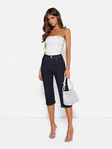 MISSGUIDED High Rise Cropped Straight Leg Jeans With Rhinestone Fringe Waist Detail Dark Wash Denim Capri Pants With Patch Pockets - Blue - View 3