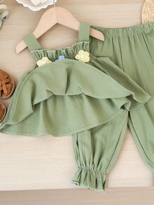 SHEIN LMoss Kids LMoss 女婴夏季可爱花卉印花吊带背心和裤子两件套 - 綠色 - 查看 5