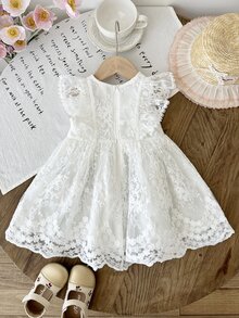 SHEIN LMoss Kids 女婴纯色圆领网纱刺绣荷叶边下摆休闲连衣裙 - 白色 - 查看 2