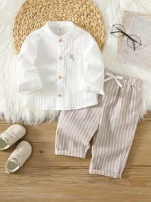 SHEIN Baby Boy Embroidery Detail Textured Knit Mock Neck Shirt & Vertical Striped Pants Set - Khaki - View 8