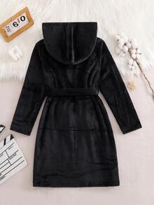 SHEIN 秋冬女款居家服，白色愛心刺繡，經典黑色加厚抓絨長袖連帽睡袍，節日居家親子款 - 黑色 - 查看 2