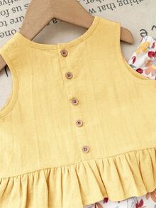 SHEIN LMoss Kids 女婴休闲度假风蝴蝶结装饰荷叶边下摆纽扣后背吊带背心搭配印花阔腿裤套装，春夏款 - 黃色 - 查看 3