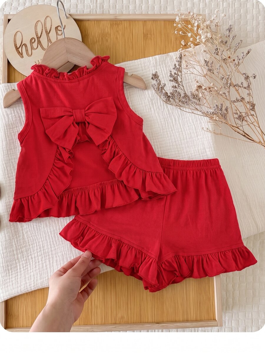 SHEIN LMoss Kids 2件組女嬰針織純色圓領荷葉邊上衣與短褲套裝 - 紅色 - 查看 1