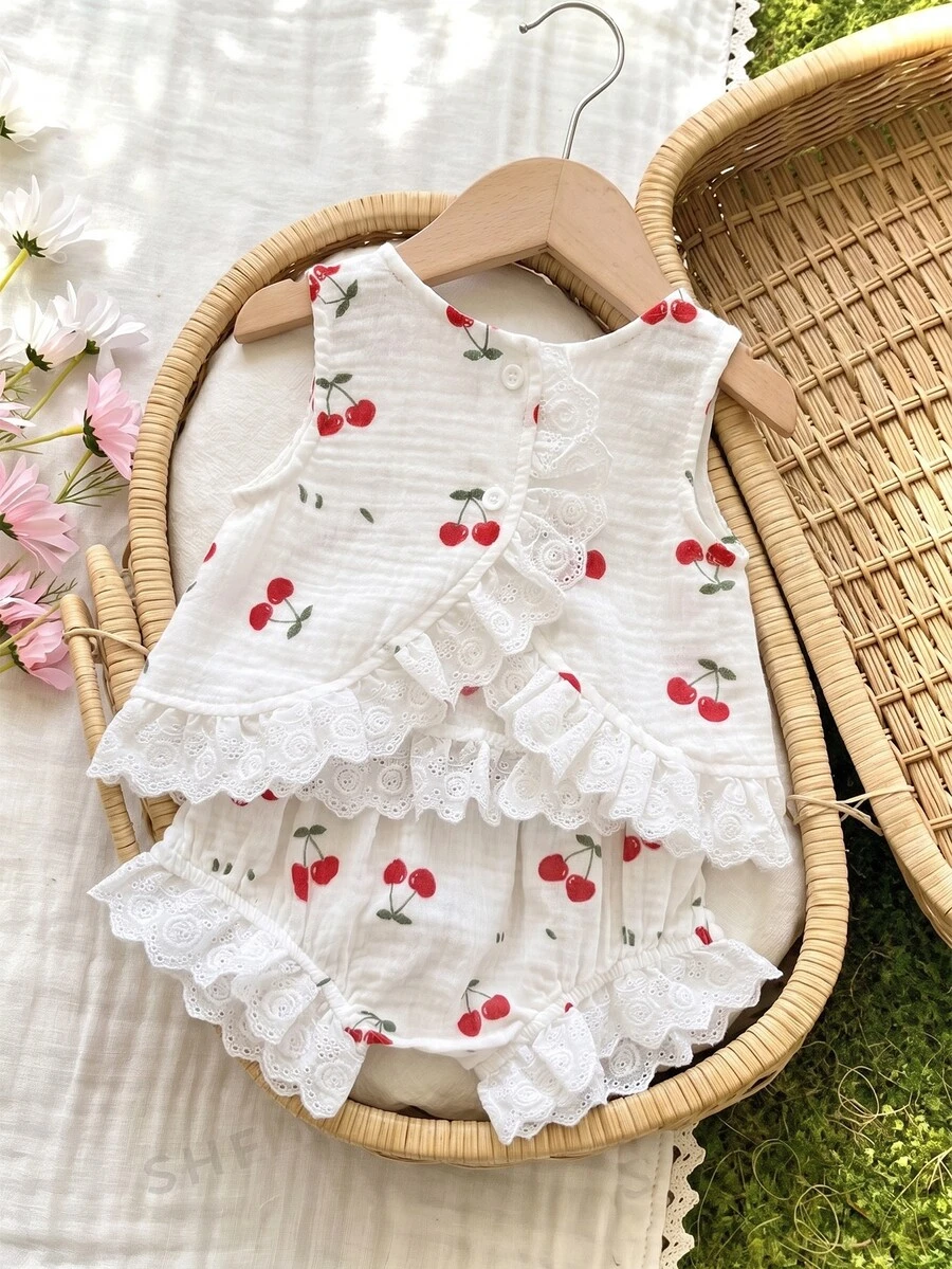 SHEIN LMoss Kids 2件套女婴水果图案编织背心和短裤套装 - 白色 - 查看 1