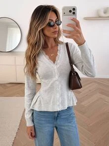 Serisse Women's Fall Elegant Contrast Lace Trim V-Neck Button Front Slim Fitted Peplum Hem Cardigan, Romantic Going Out Knit Sweater Top - Light Grey - View 4