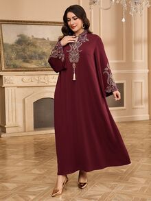 Al Najma Plus Size Women's Elegant Embroidered Arabic Style Dress - Burgundy - View 4