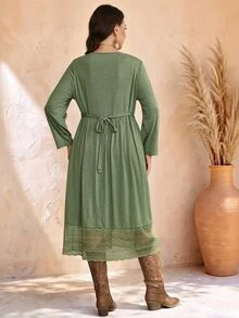 EMERY ROSE Plus Size Women's Embroidered Lace Patchwork Elegant Dress Fall Winter 2026 Green Round Neck Embroidered Lace Patchwork Long-Sleeved Dress - Multicolor - View 3