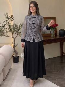 Modelyn ملابس نسائية مقاس كبير أنيقة باللون الرمادي الفاتح مع دانتيل وأزرار على الطراز الصيني الجديد، ملابس علوية بأكمام طويلة مع تنورة طويلة سوداء بقصة A-خط، مناسبة للمواعدة والمناسبات الاجتماعية - متعدد الألوان - مشاهدة 8