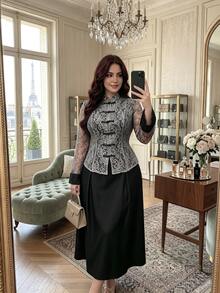 Modelyn ملابس نسائية مقاس كبير أنيقة باللون الرمادي الفاتح مع دانتيل وأزرار على الطراز الصيني الجديد، ملابس علوية بأكمام طويلة مع تنورة طويلة سوداء بقصة A-خط، مناسبة للمواعدة والمناسبات الاجتماعية - متعدد الألوان - مشاهدة 6
