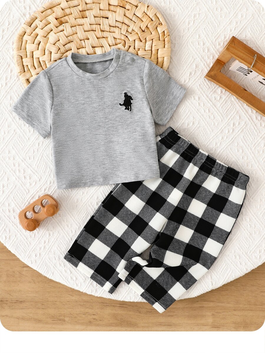 SHEIN 2pcs Dozemod Newborn Baby Boy Casual Embroidery Graphic Round Neck Short Sleeve Top And Loose Plaid Print Pants Pajama Set - Black and White - View 1