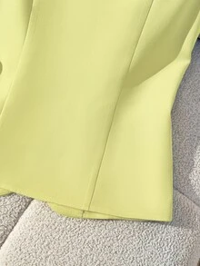 GlowEve Women's Solid Color Single-Breasted Fashionable Versatile Office Commute Vest Shirt - Yellow - View 4