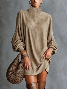 SHEIN 女款秋冬新款咖啡色麂皮立領寬鬆燈籠袖短洋裝，頂級咖啡色柔軟天鵝絨面料搭配啞光質感，立領設計修飾頸部線條，寬鬆落肩收口燈籠長袖，適合休閒街頭風、日常穿著等多種場合 - 卡其色 - 查看 4
