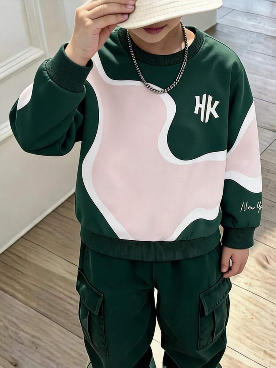 SHEIN 小男孩字母圖案拼接休閒日常長袖運動衫 - 綠色 - 查看 1
