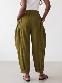 Zivah Women's Vacation Pocket Pleated Loose Cuffed Long Pants For Commuting And Travel - Army Green - View 3