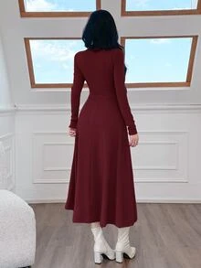 Feyla 女士纯色简约长袖中长连衣裙，休闲日常穿着 - 酒紅色 - 查看 2