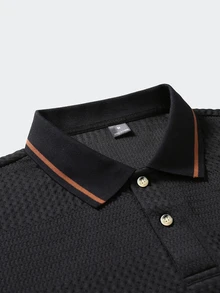 Manfinity Homme 男士緹花紋理 Polo 衫，對比色滾邊領口與袖口，黑色短袖上衣 - 黑色 - 查看 3